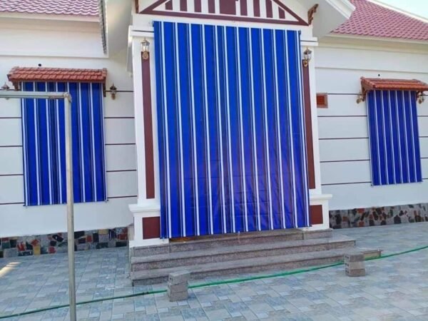 Bạt che nắng mưa ban công